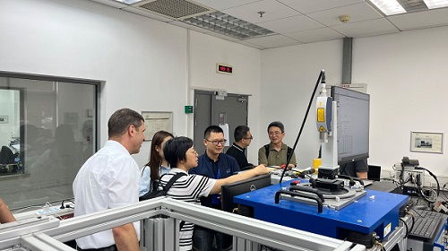 上海市計量測試技術(shù)研究院門戶網(wǎng)站 院所動態(tài) 我院與江蘇省院及國際知名企業(yè)開展振動校準(zhǔn)技術(shù)交流